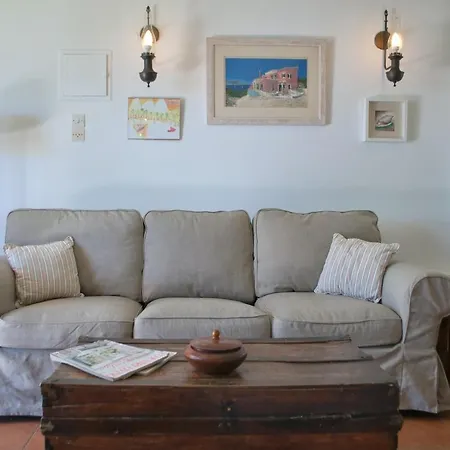 Amaryllis House * فيسكاردو